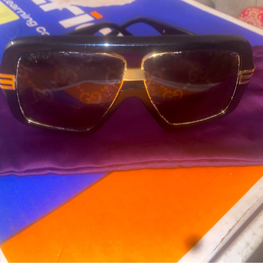 Gucci sunglasses